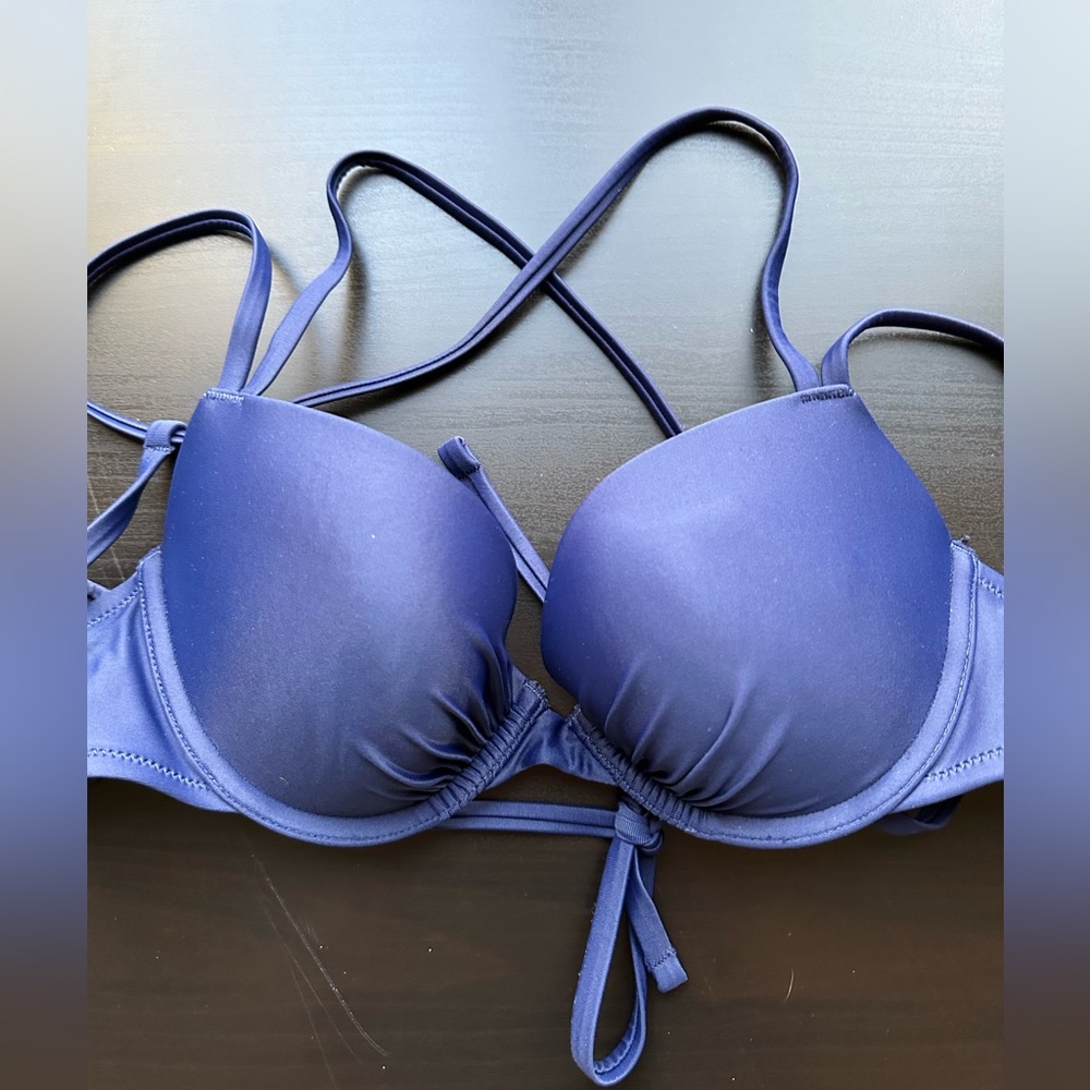 Aerie Navy Strappy ‘Perkier Push-Up’ Bikini Top Size 34B EUC - Picture 2 of 7